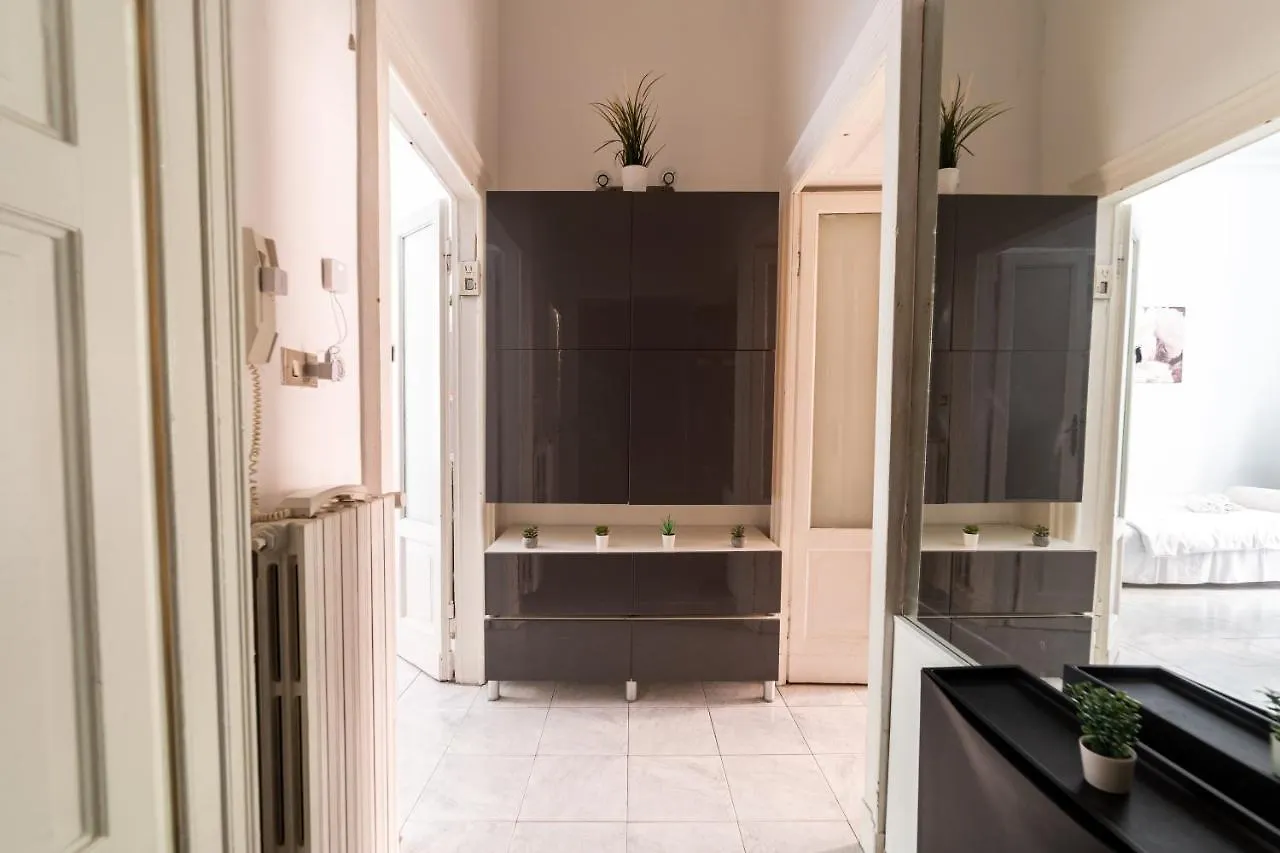 Apartament Tonale Elegant Mediolan Włochy